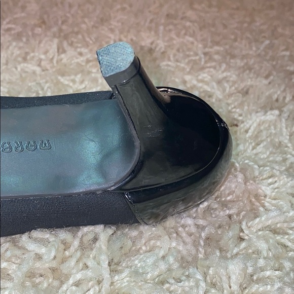 Low Pointed Heels! - Picture 4 of 4